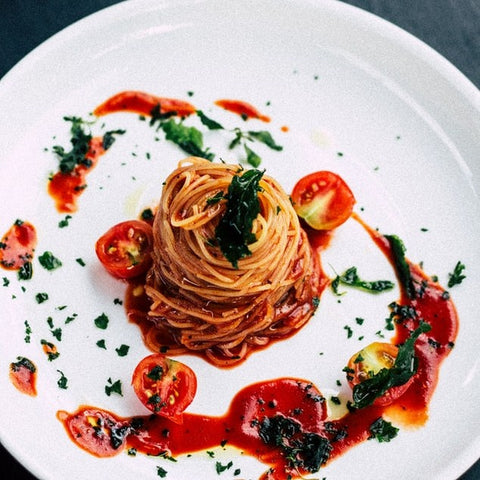 Was steckt in italienischer Tomatensauce?